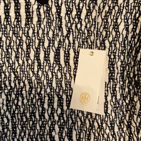 NWT.   Tory Burch   Black and white woven dress. Short sleeves - Picture 3 of 6